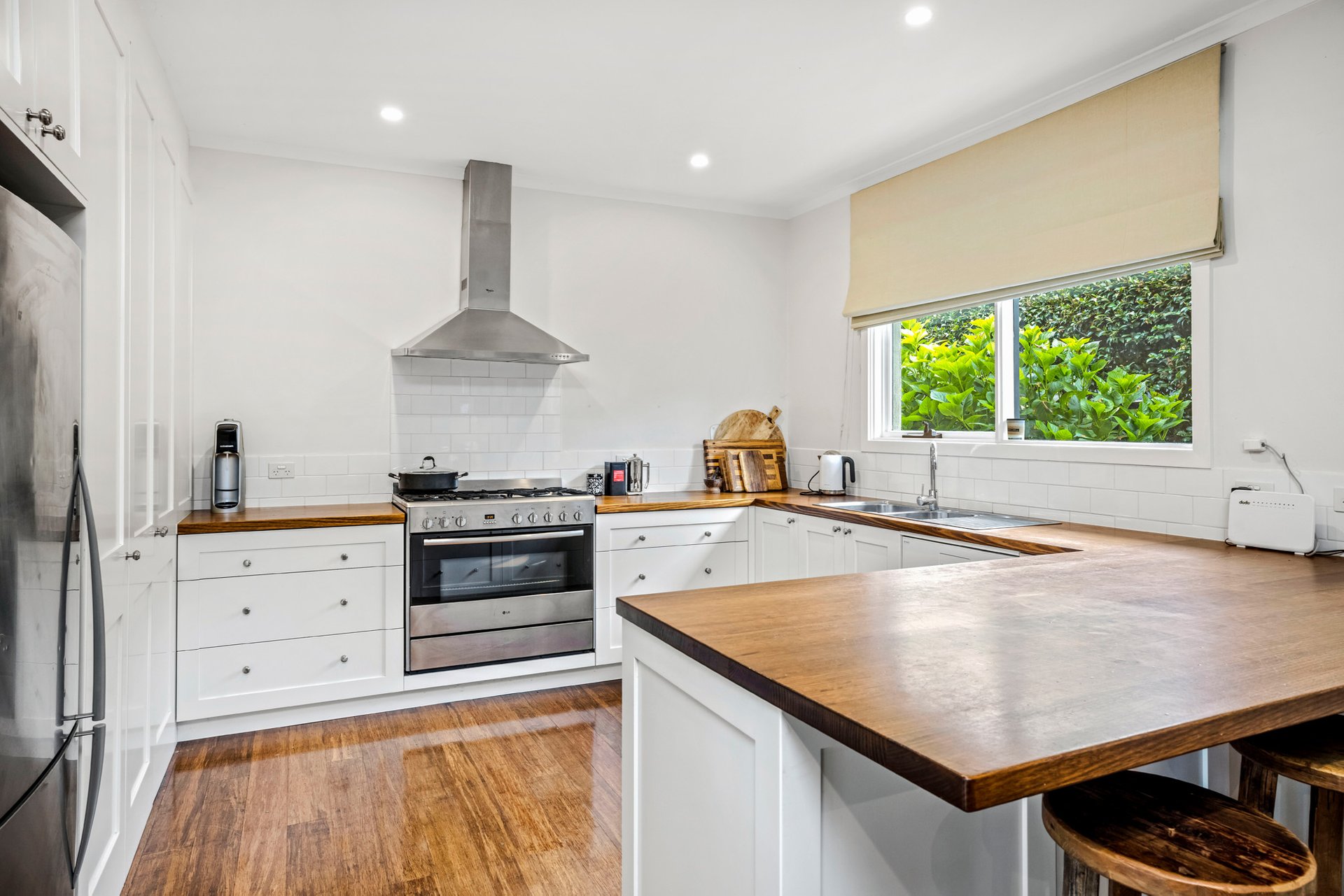 11 Glenisla Drive, Mount Martha image 3