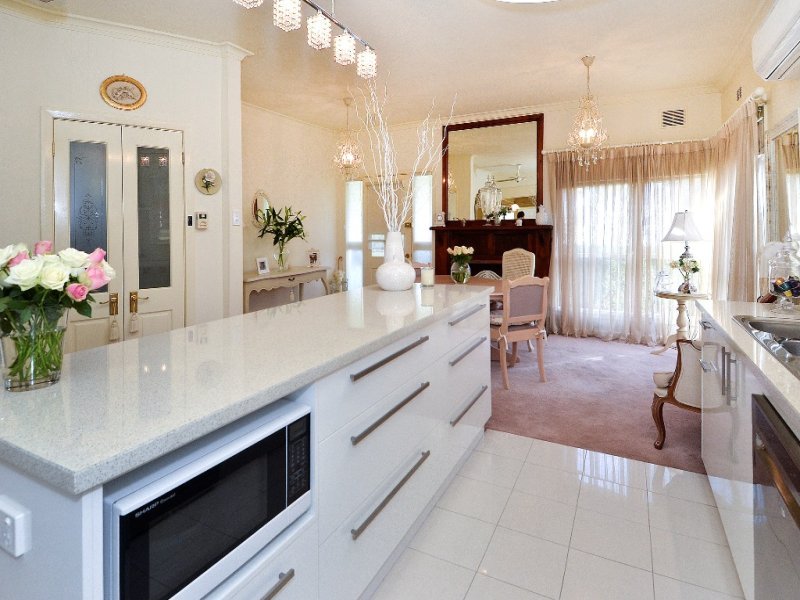 11 Godfrey Street, East Geelong image 3