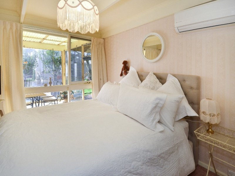 11 Godfrey Street, East Geelong image 6