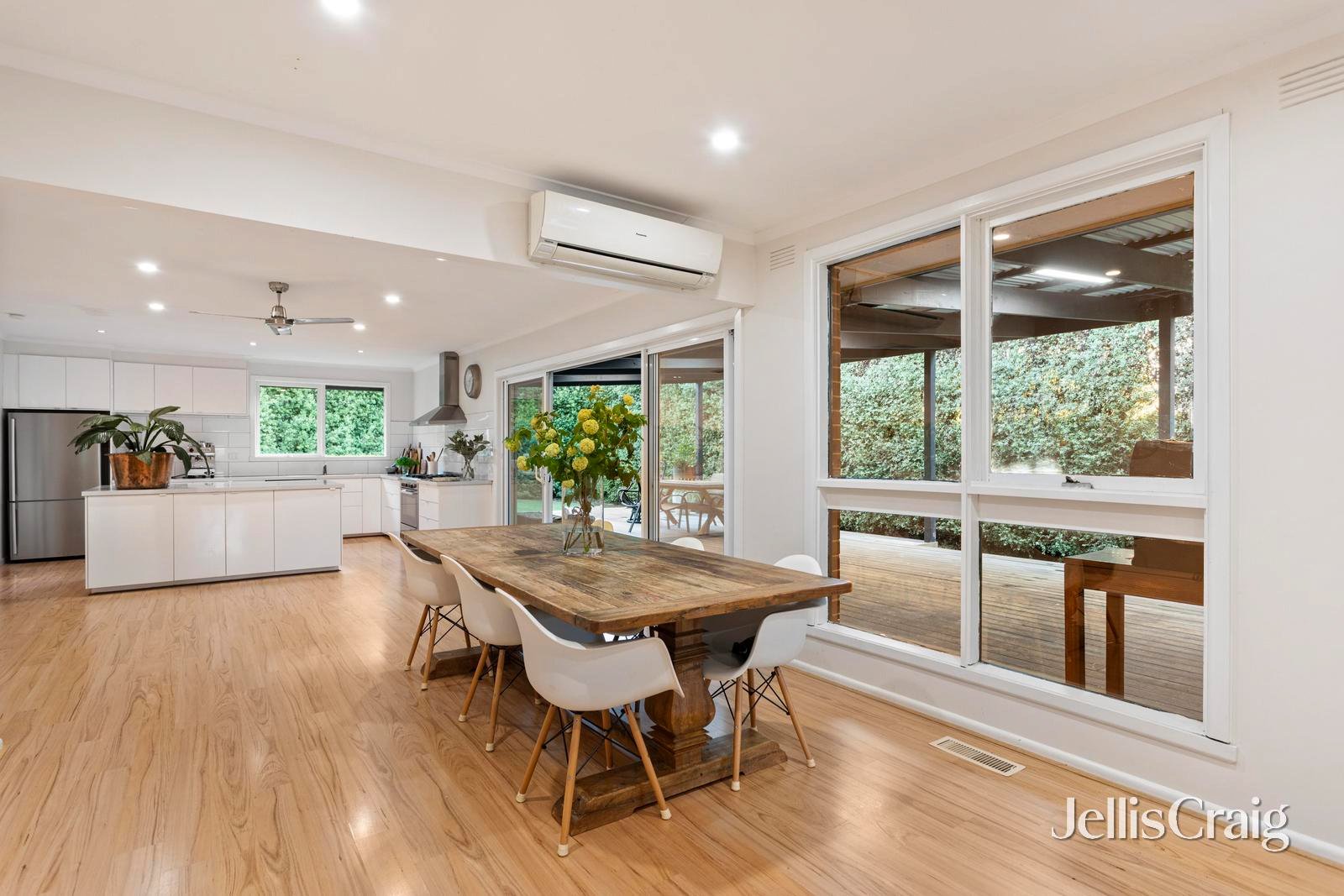11 Goldsmith Avenue, Ringwood North image 3
