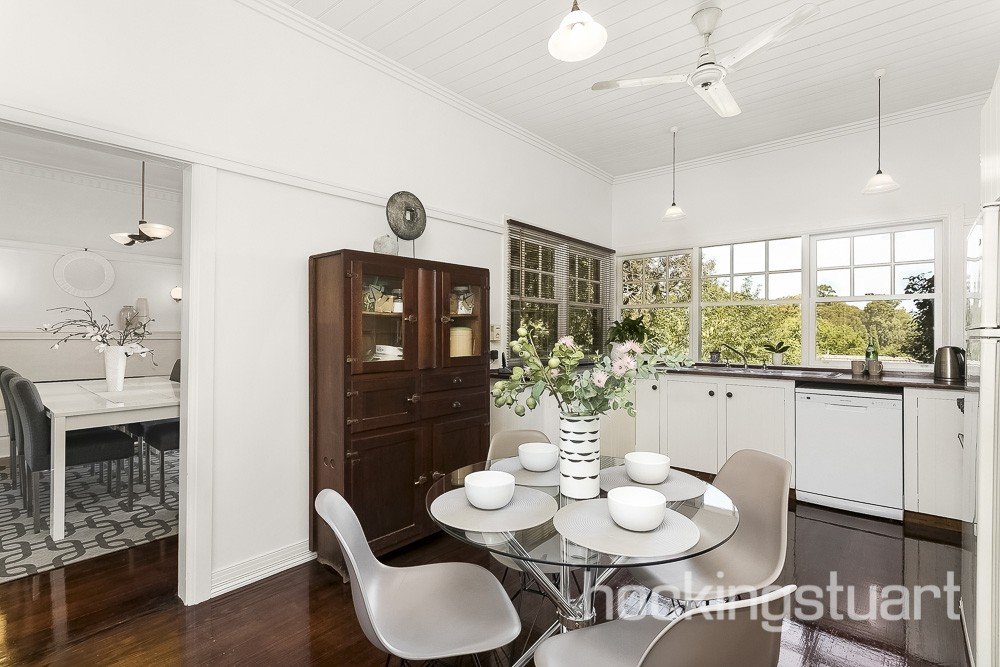 11 Goodwood Street, Surrey Hills image 5