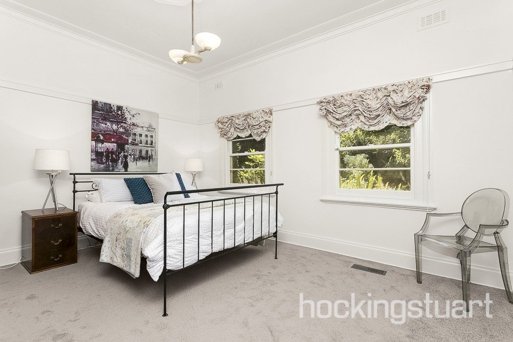 11 Goodwood Street, Surrey Hills image 6