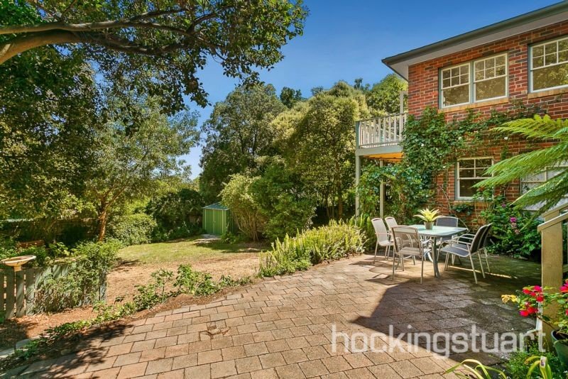 11 Goodwood Street, Surrey Hills image 9