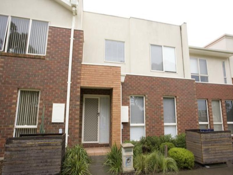 11 Grassland Avenue, COBURG VIC 3058