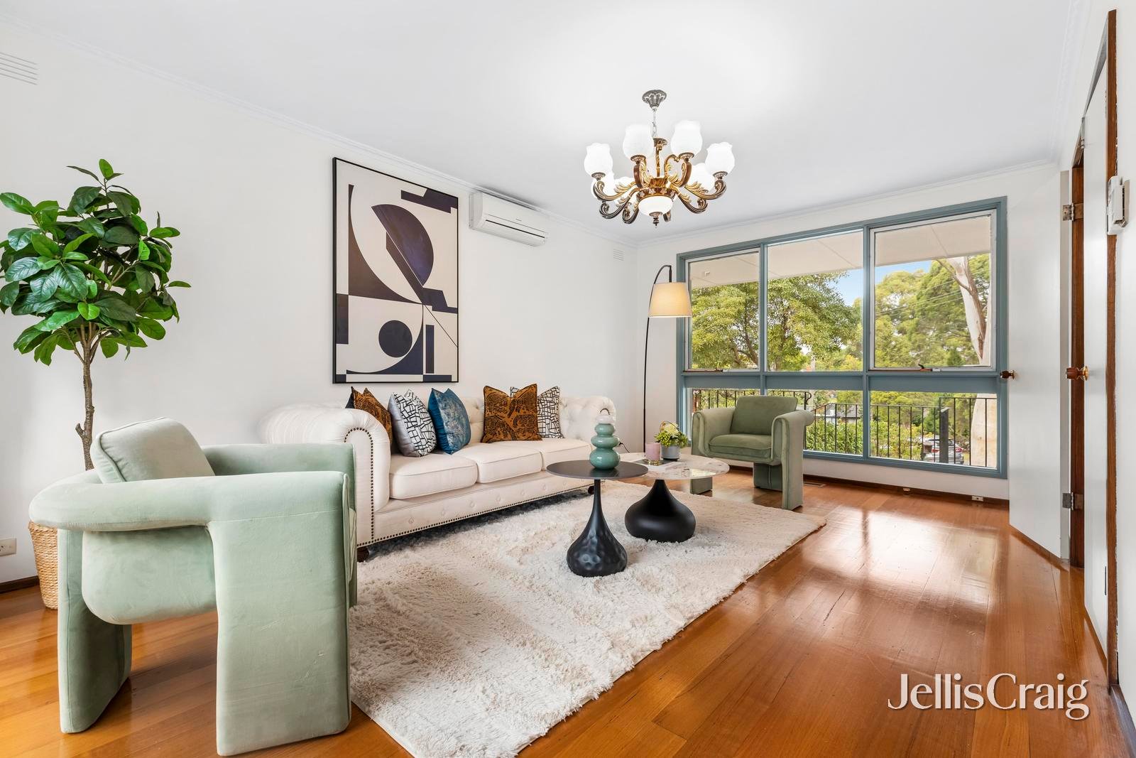 11 Greenham Crescent, Mount&nbsp;Waverley image 3