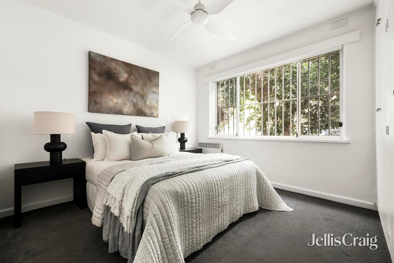 1/1 Greig Court, Elwood image 9