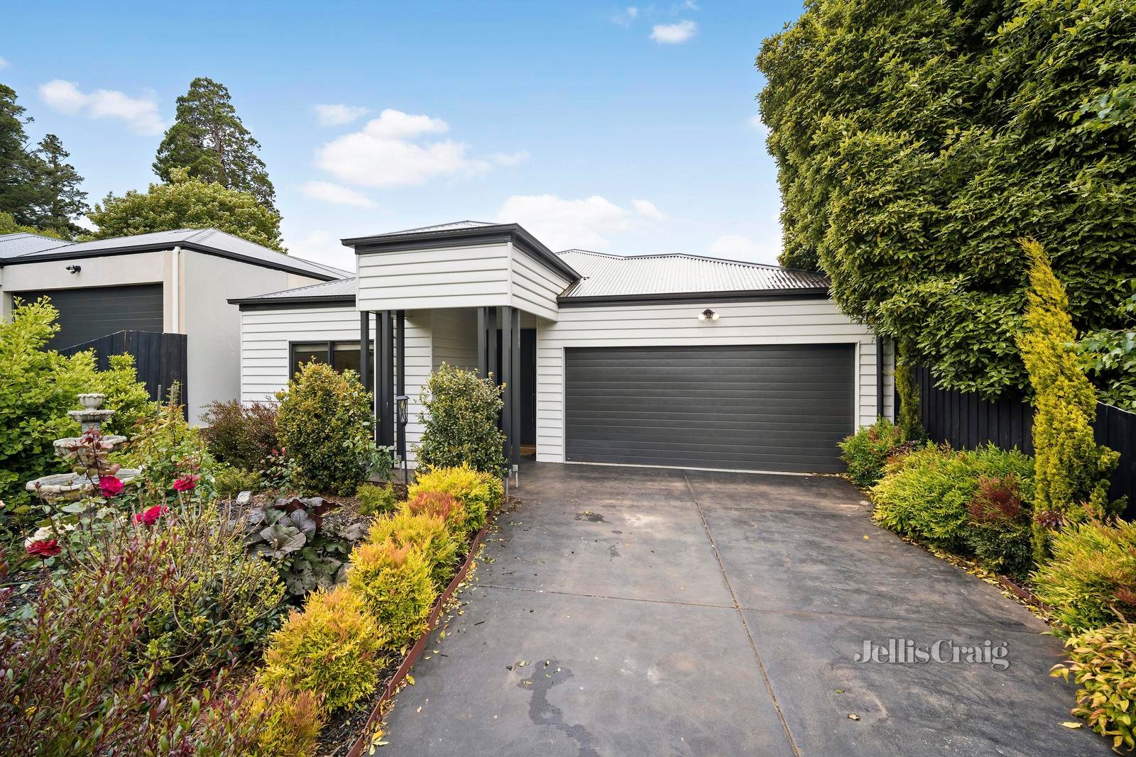 1/1 Grenville Street, Daylesford image 2