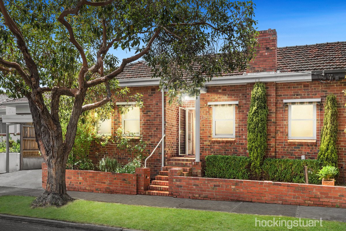 11 Grosvenor Road, Glen Iris image 10