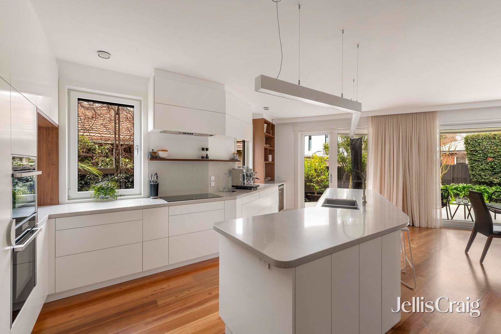 11 Guildford Road, Surrey&nbsp;Hills image 6
