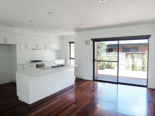 1/1 Gwyther Road, Highton image 4