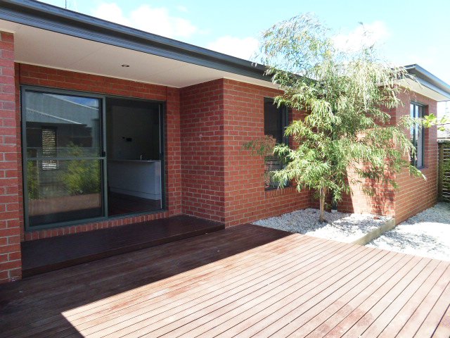 1/1 Gwyther Road, Highton image 8
