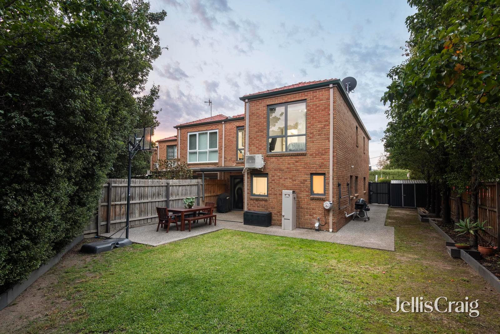 1/1 Hamilton Street, Alphington image 12