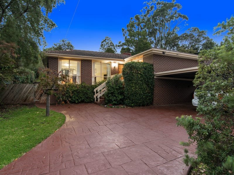 11 Hayride Lane, Chirnside Park image 1