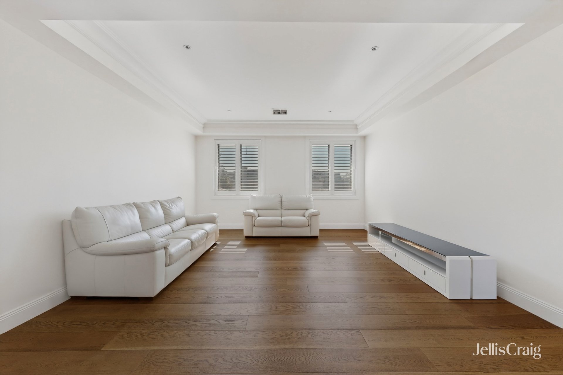 11 Head Street, Balwyn image 4