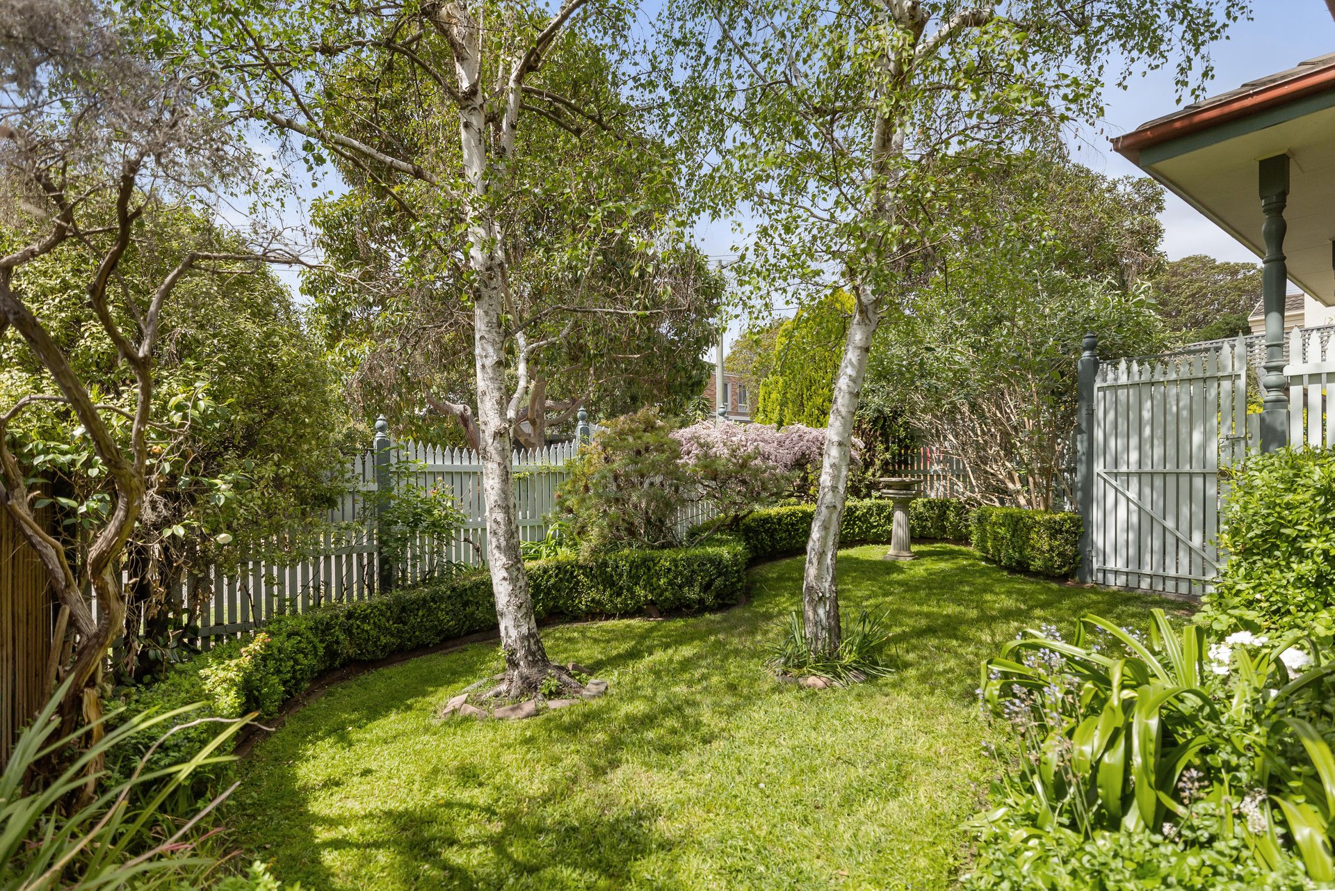 1/1 Henry Street, Balwyn image 10