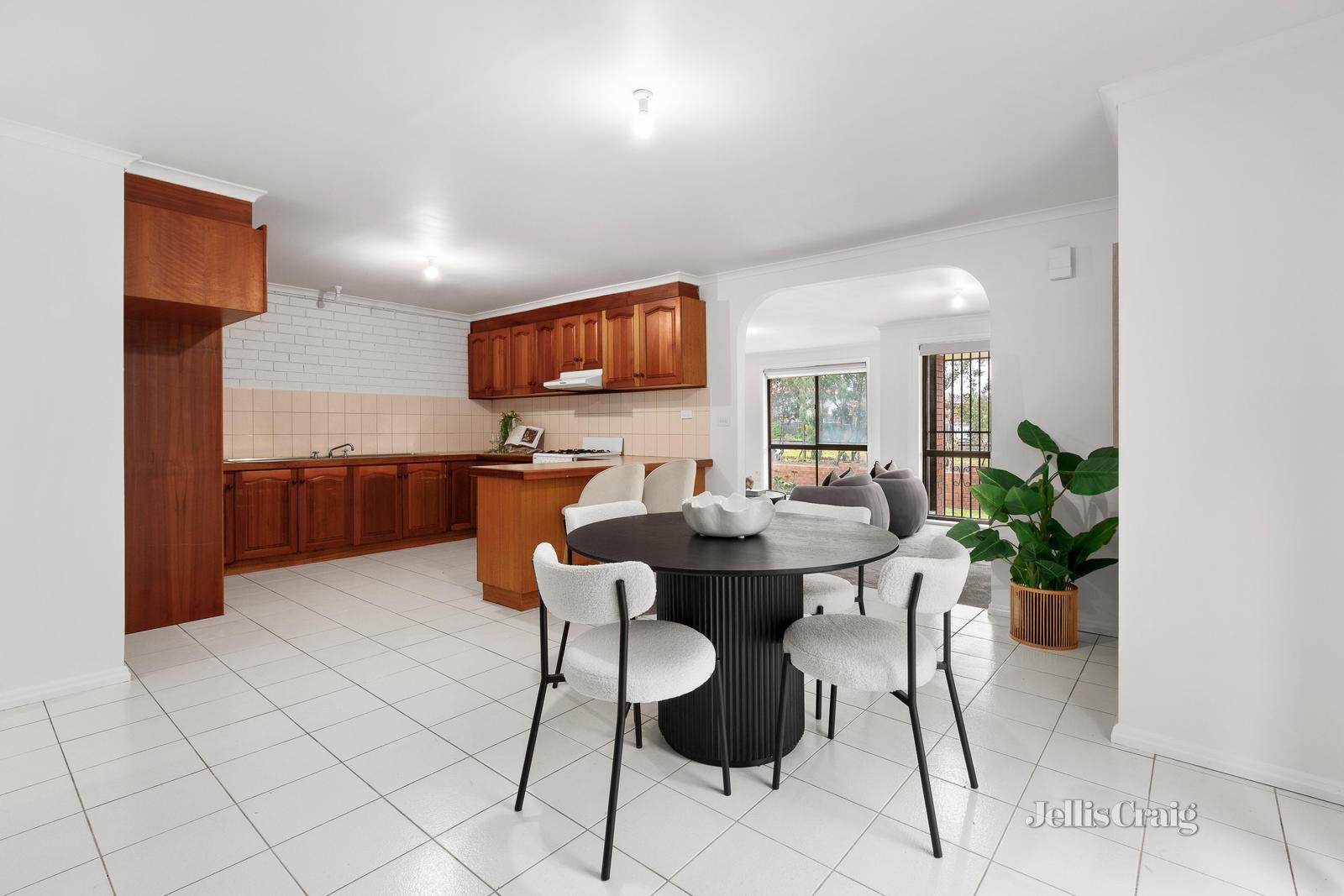 1/1 Herbert Street, Dallas image 3
