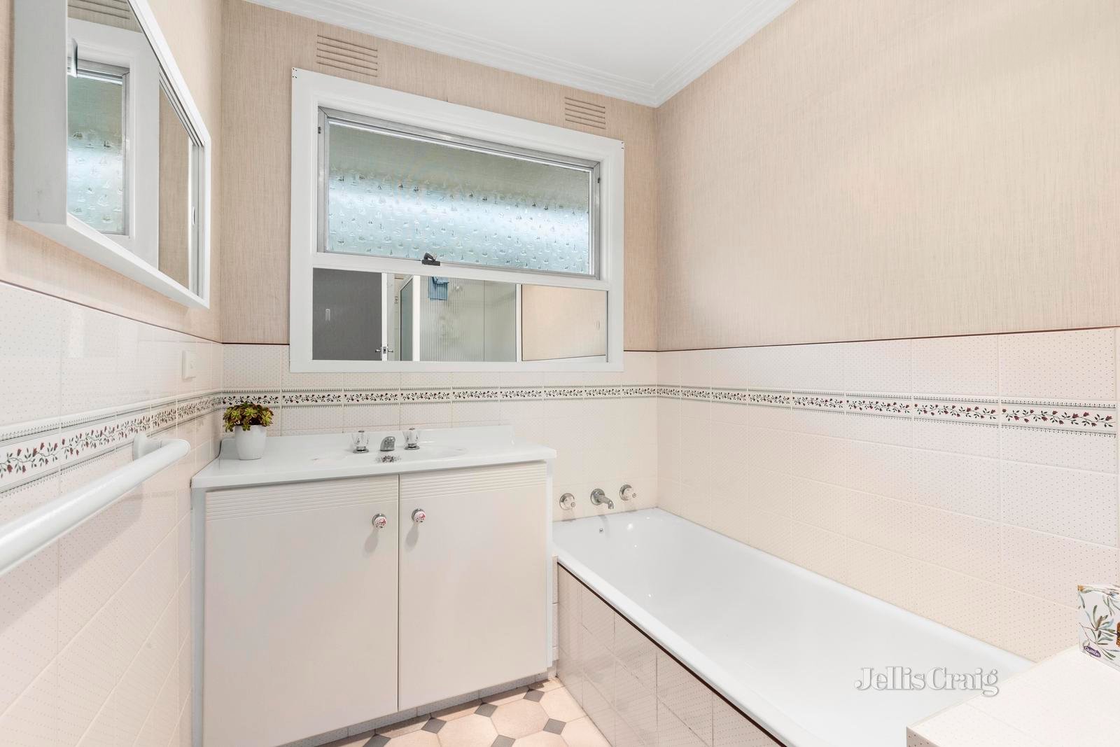 11 Hickey Street, Whittington image 9