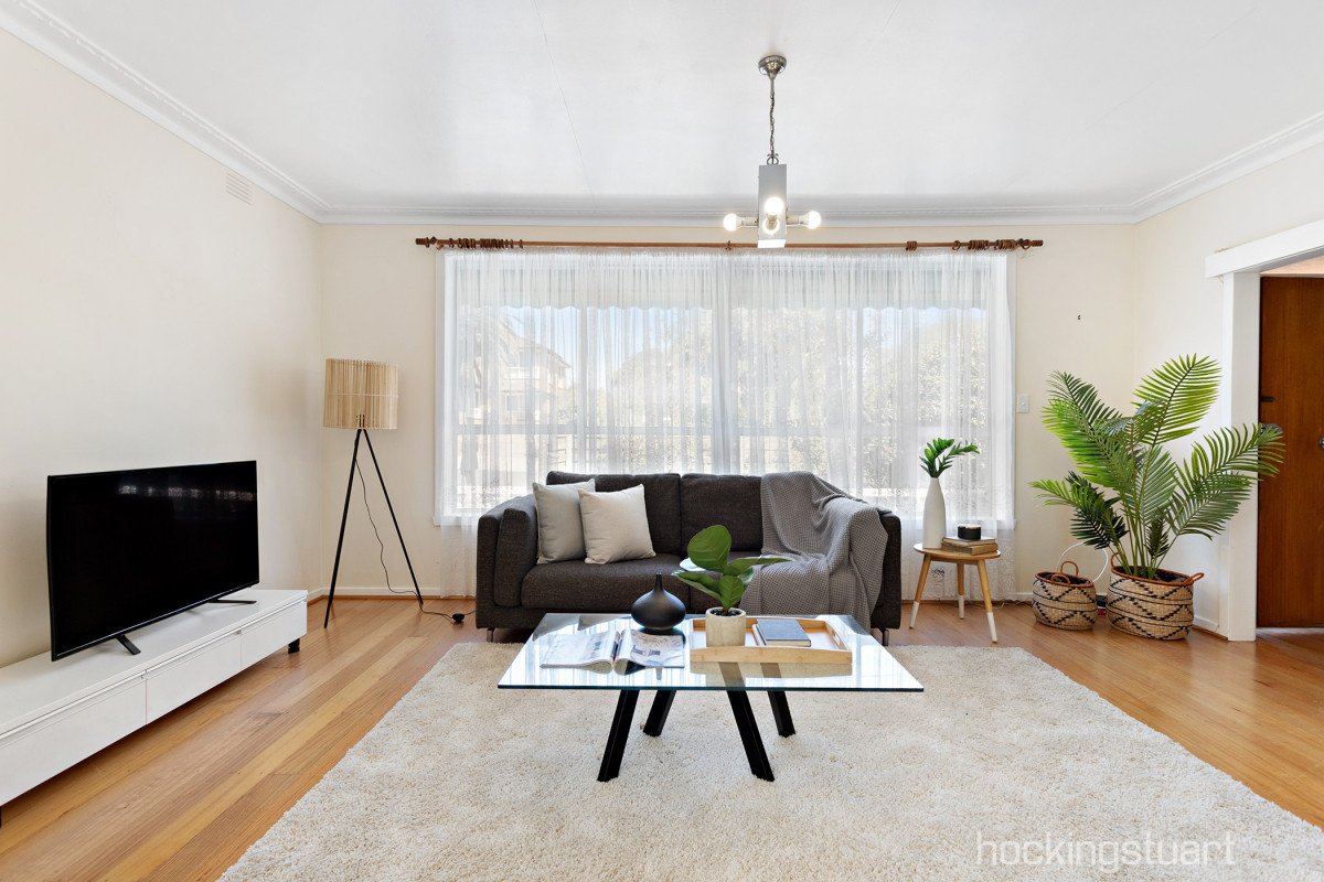 11 Highview Grove, Burwood East image 3