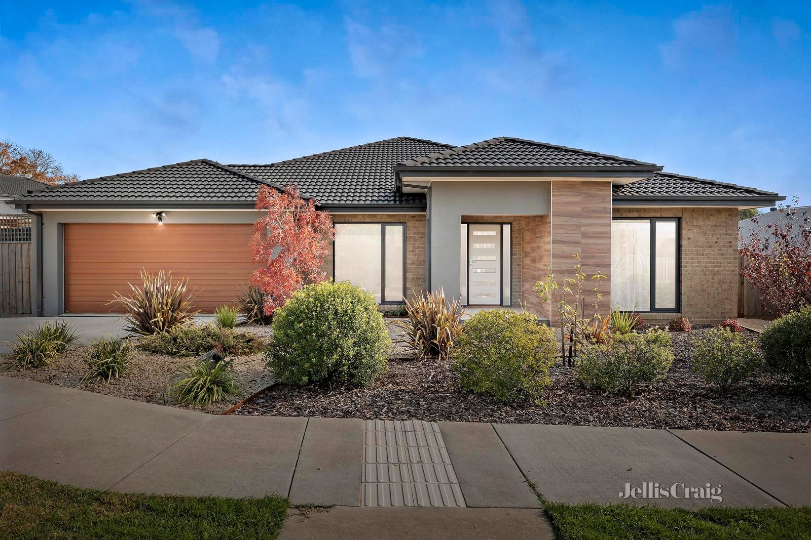 11 Hillview Road, Brown Hill image 1