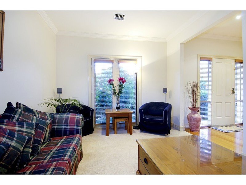 1/1 Hood Street, Mont&nbsp;Albert image 4
