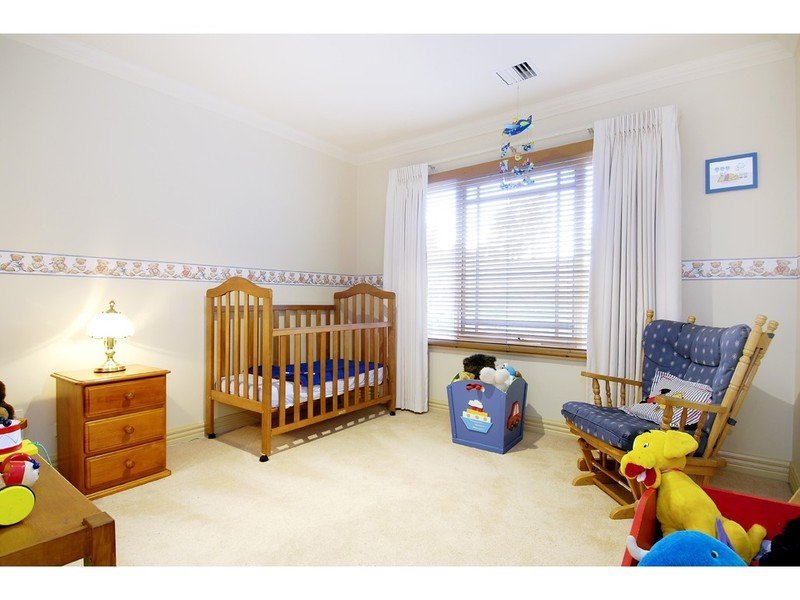 1/1 Hood Street, Mont&nbsp;Albert image 5