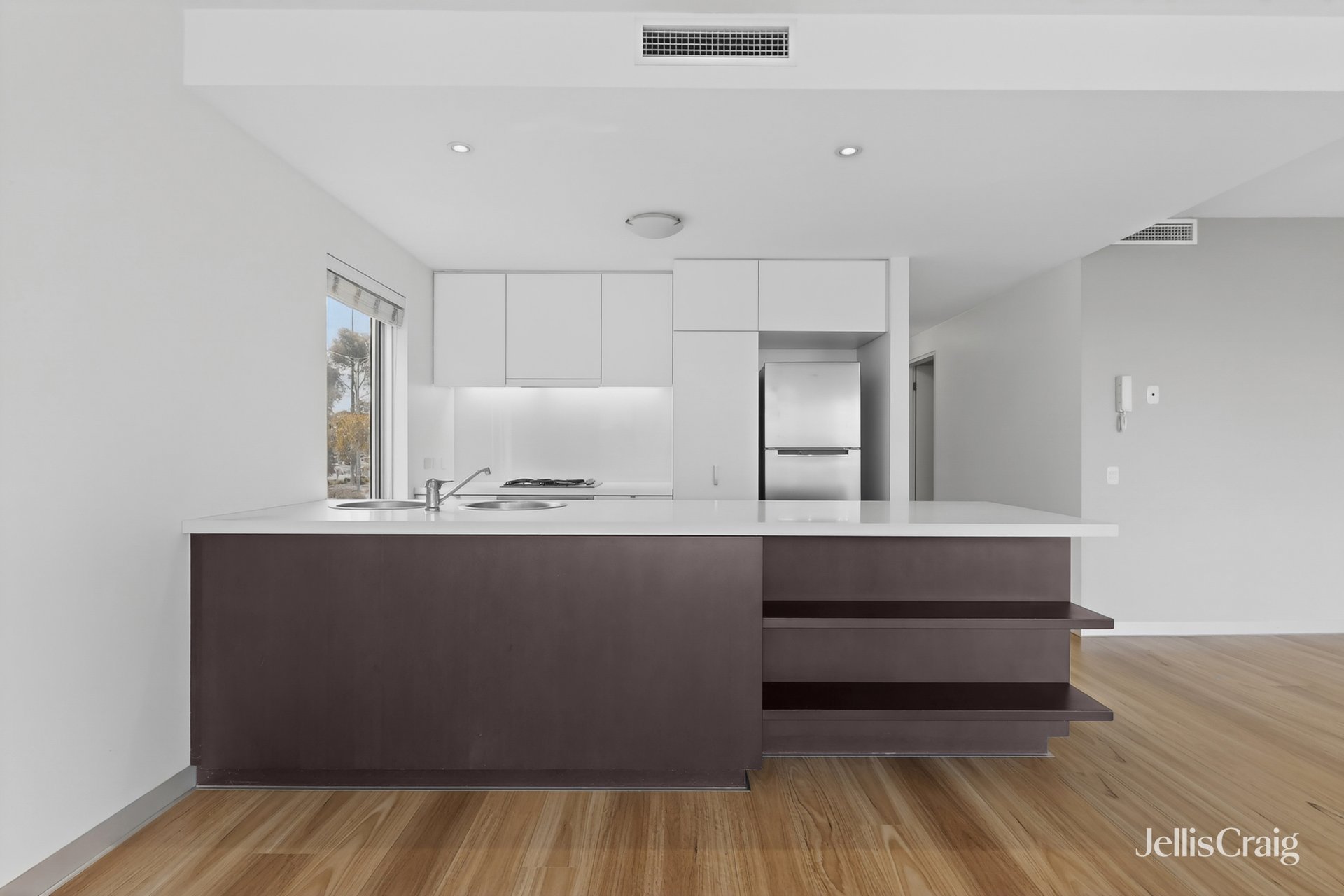 1/1 Horizon Drive, Maribyrnong image 2