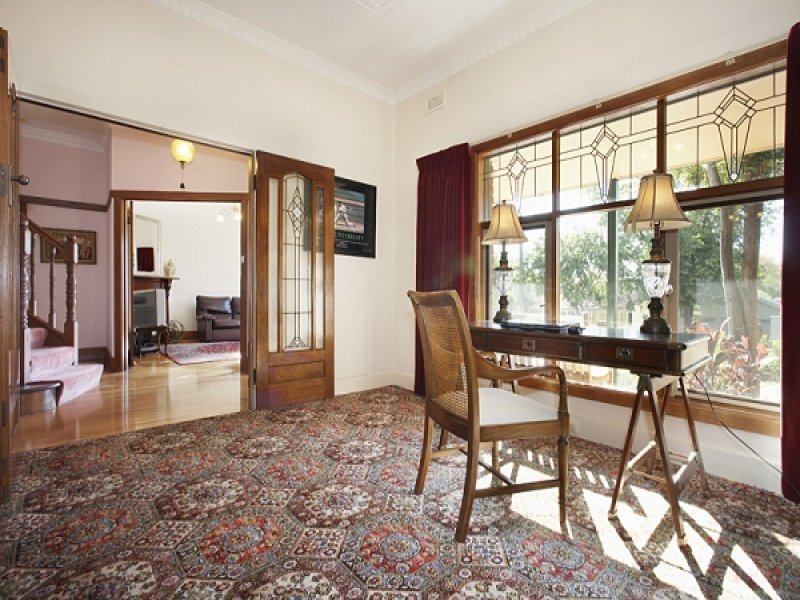 11 Hornby Street, Brighton East image 3