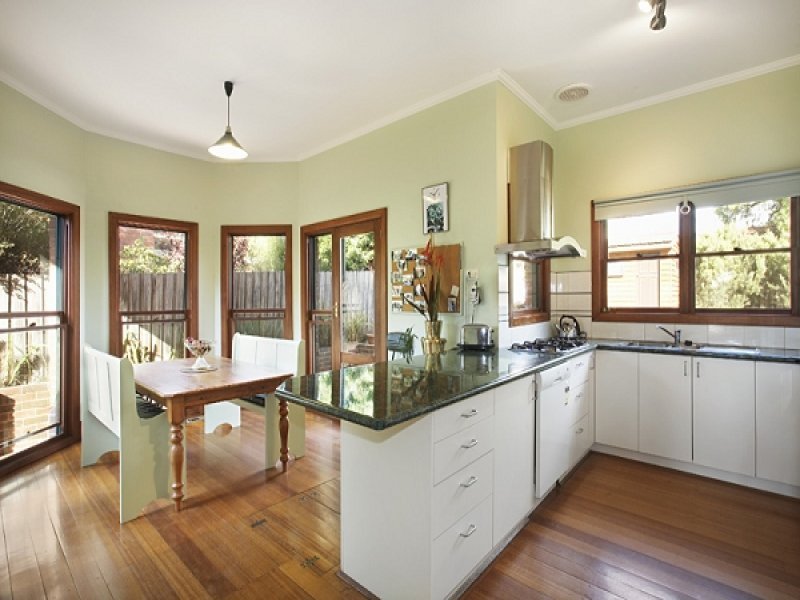 11 Hornby Street, Brighton East image 4