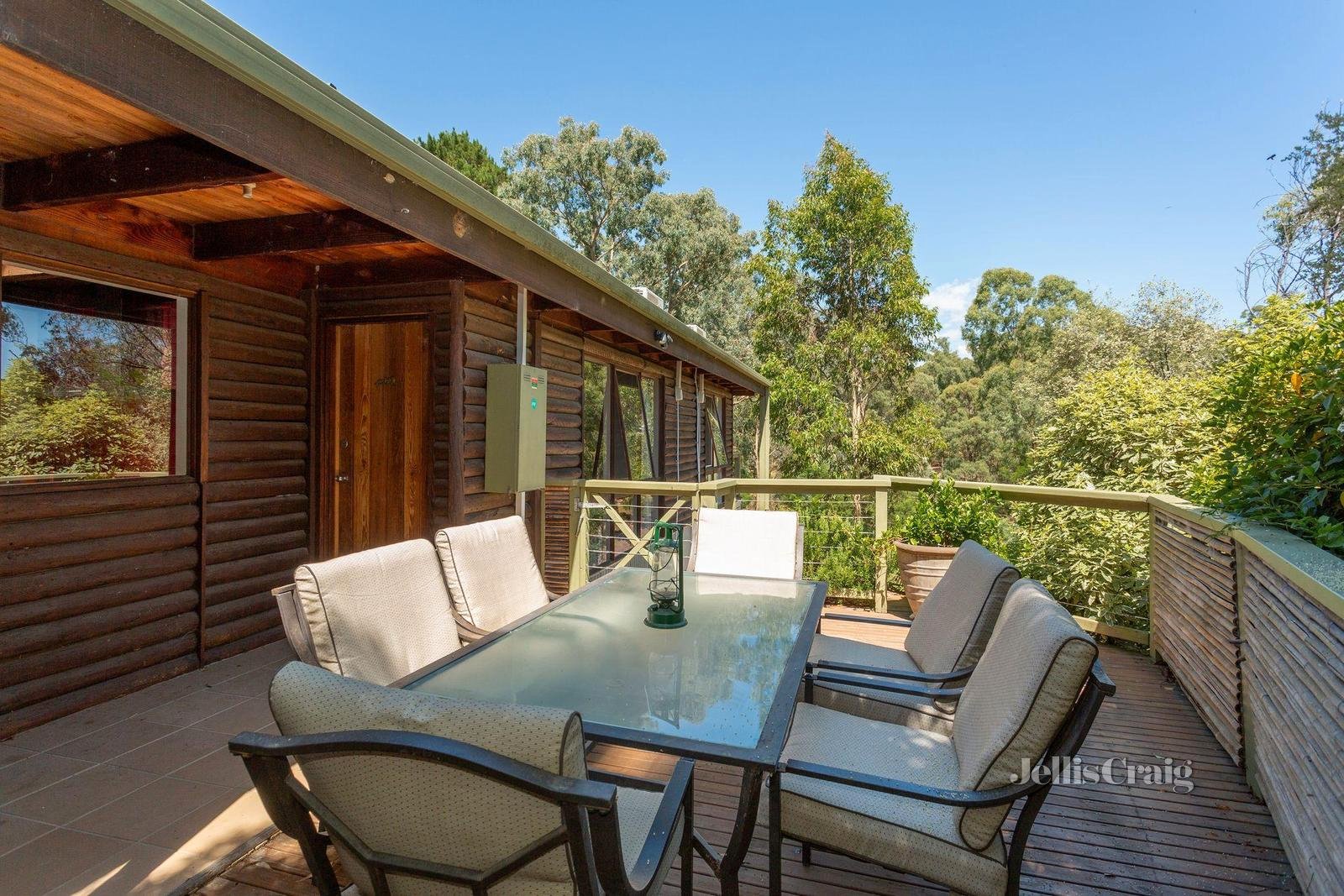 11 Hurst Road, Hurstbridge image 11