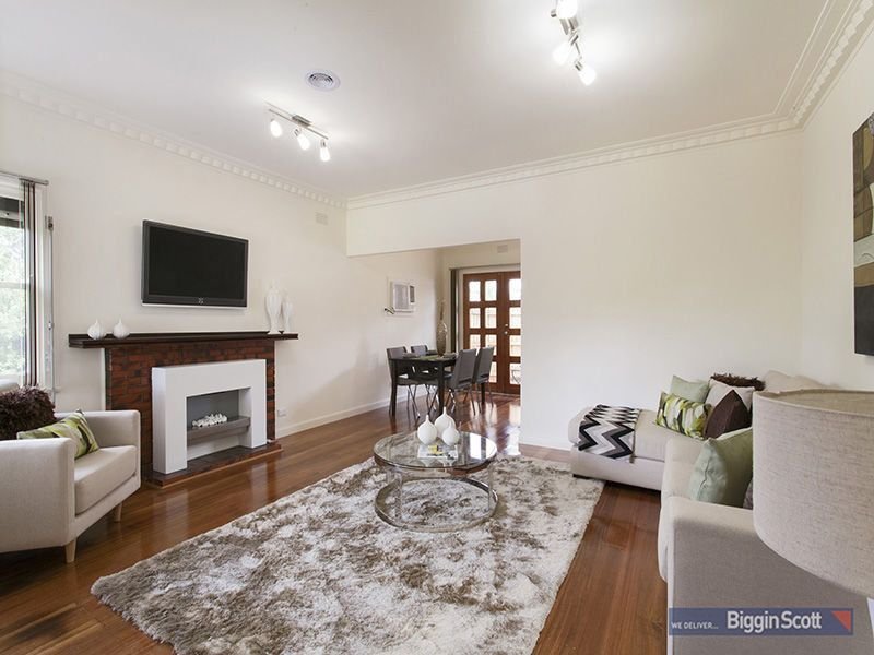 1/1 Huxtable Avenue, Altona North image 2