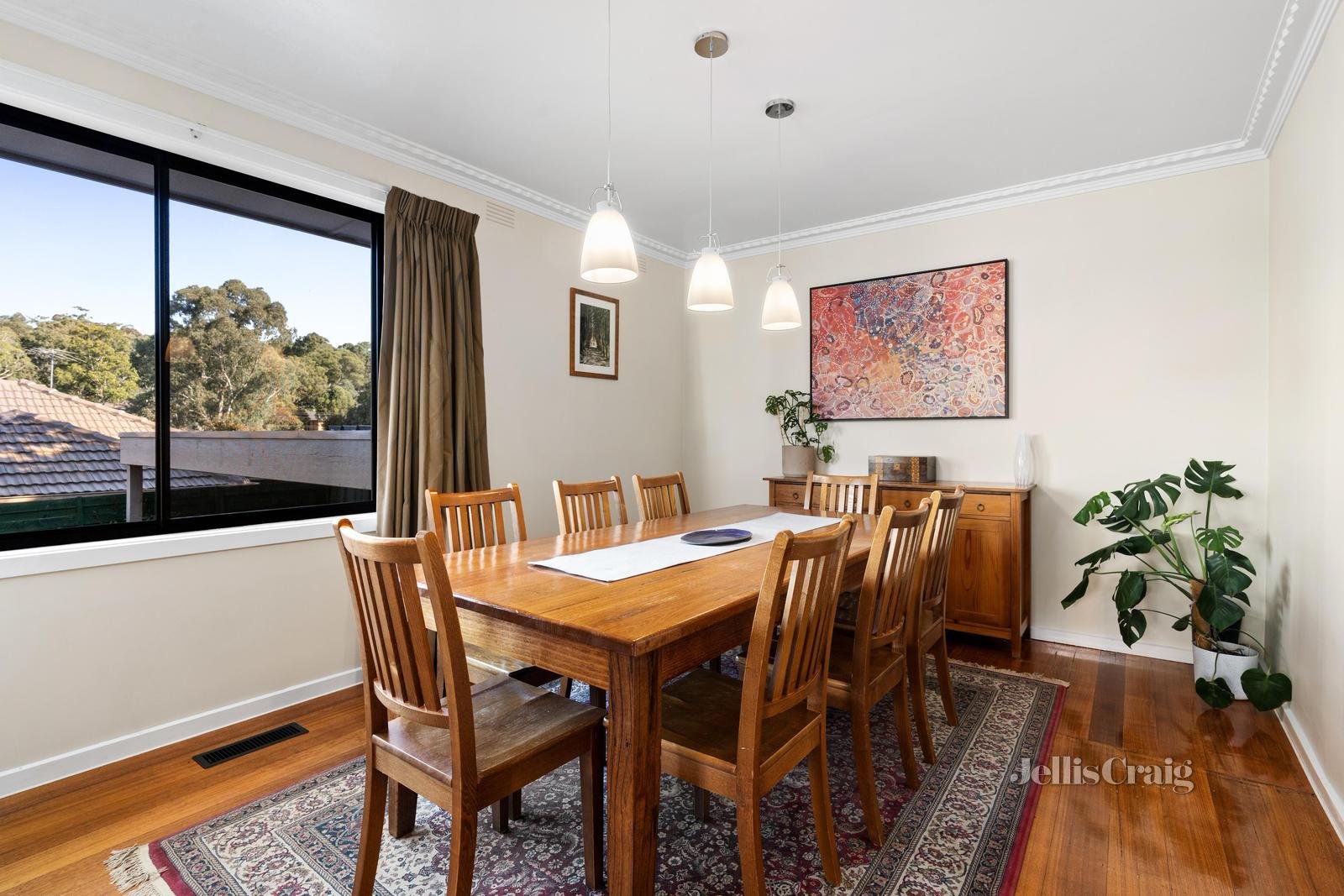 11 Hyacinth Street, Briar Hill image 3