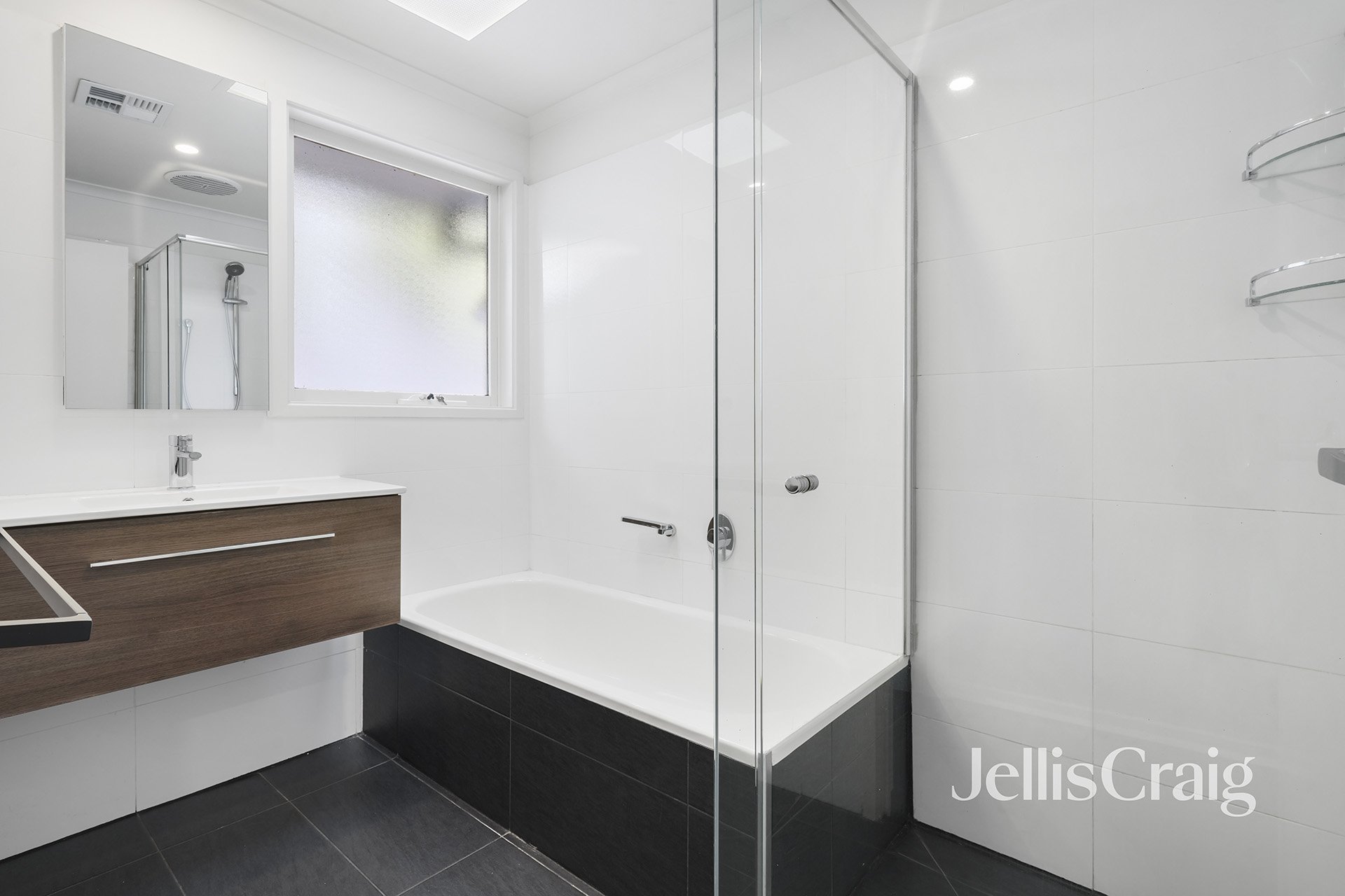 11 Irene Court, Chelsea image 8