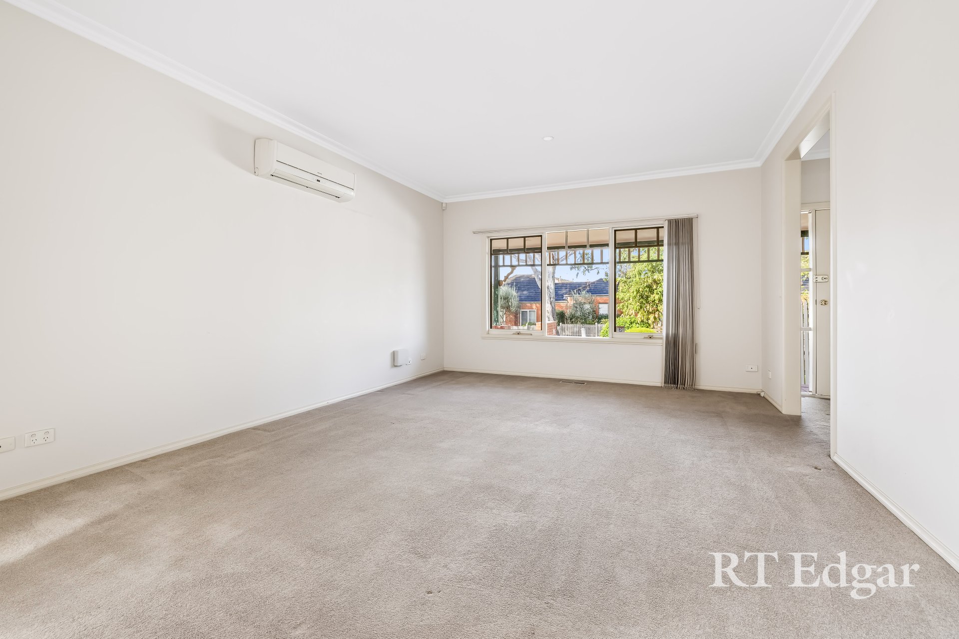 Property Gallery Thumbnail 2