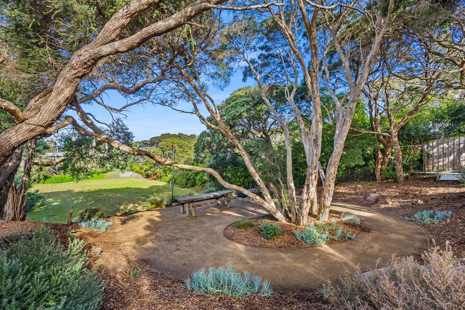 Property Gallery Thumbnail 14