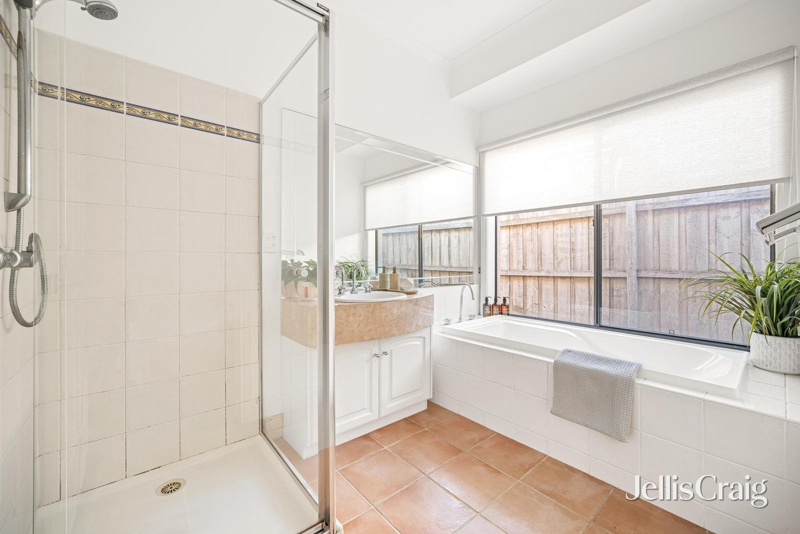 11 Jackie Court, Aspendale Gardens image 13
