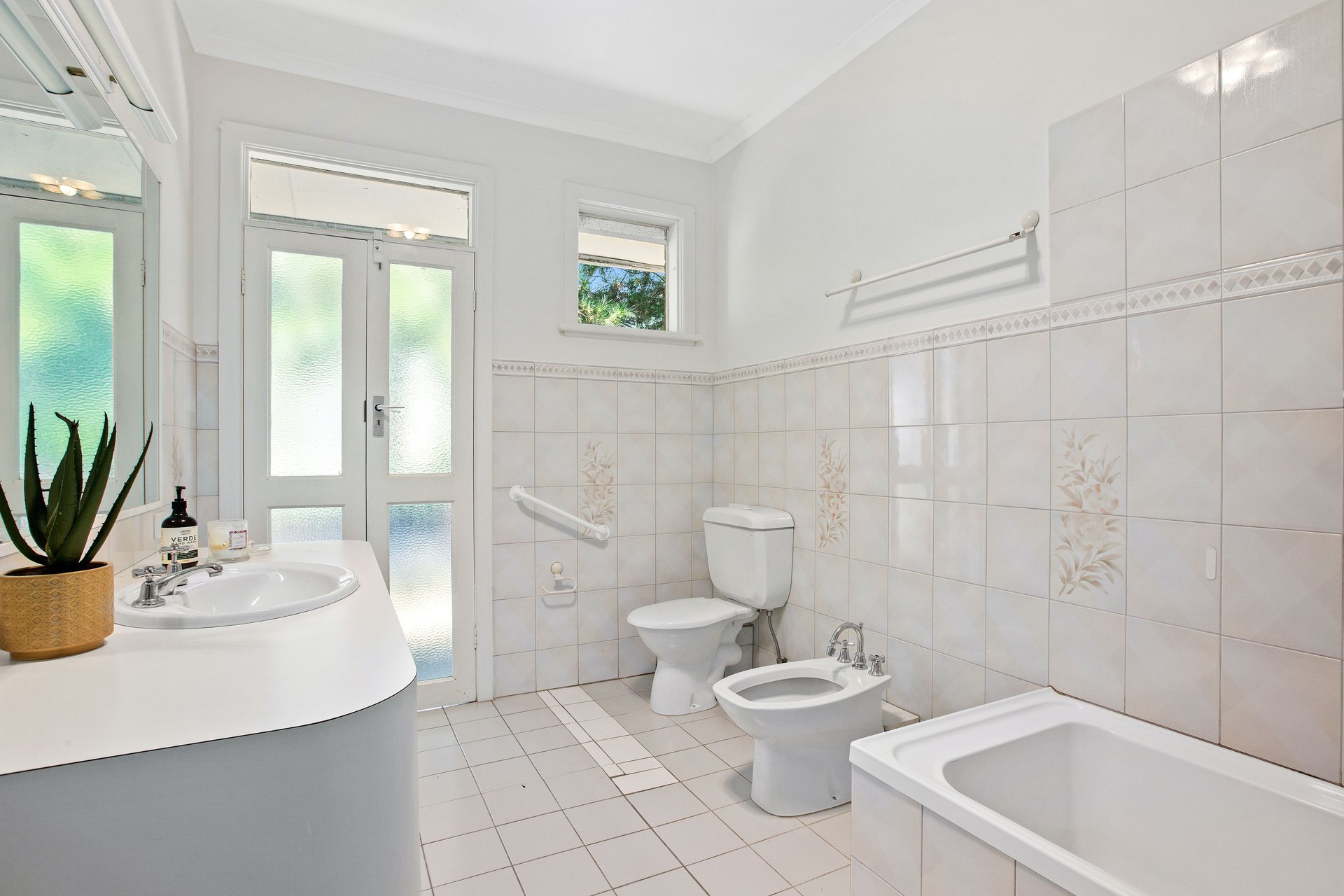 Property Gallery Thumbnail 5