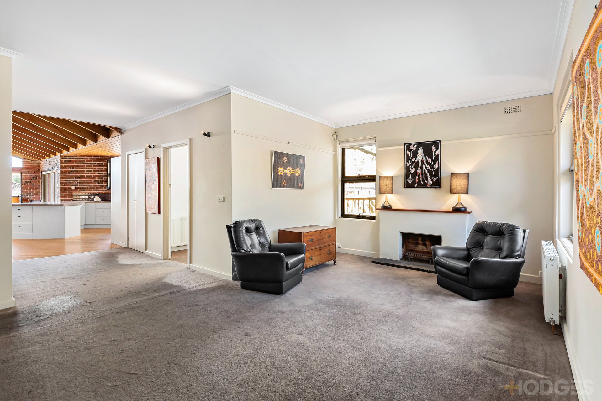 11 James Crescent Hampton