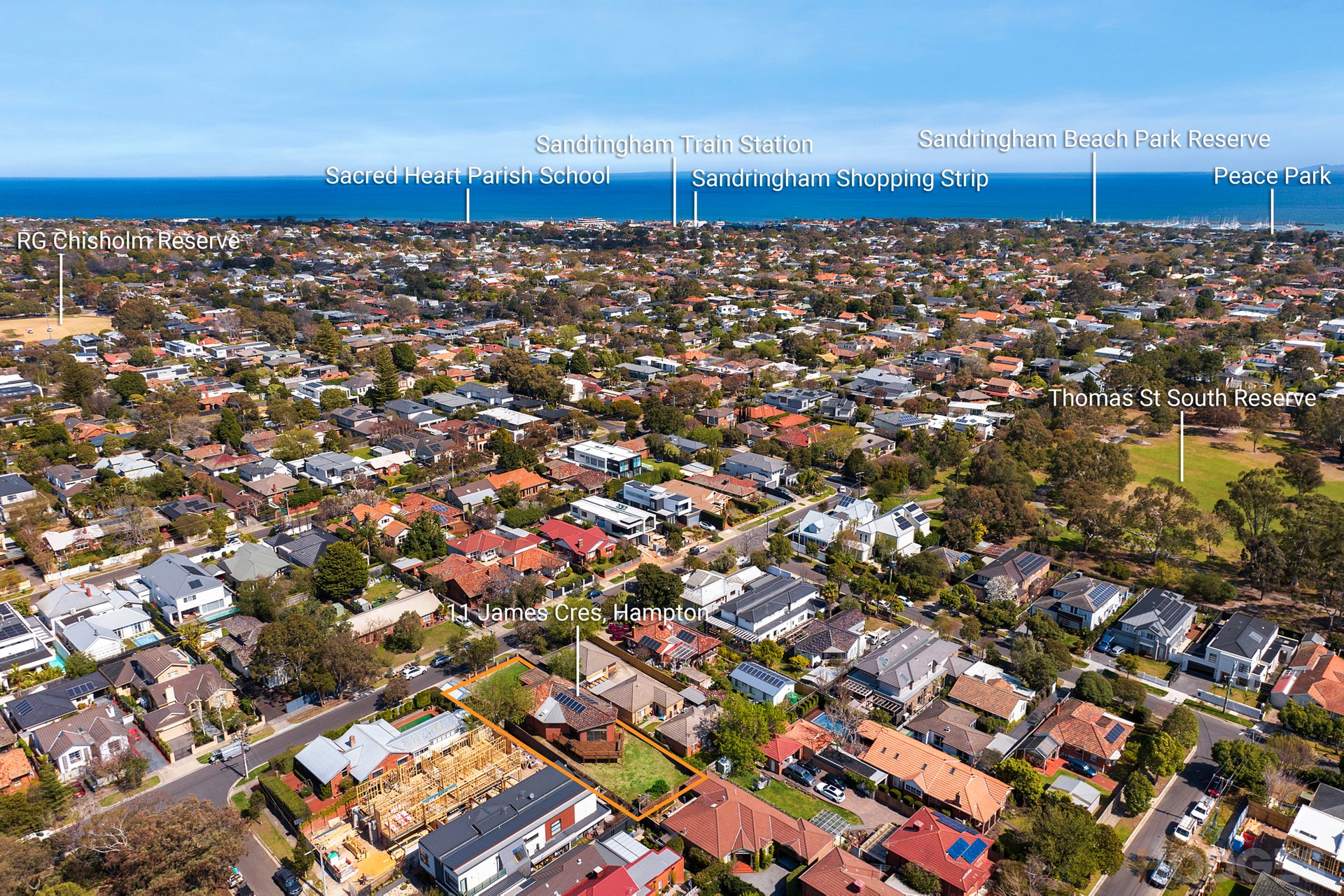 11 James Crescent Hampton