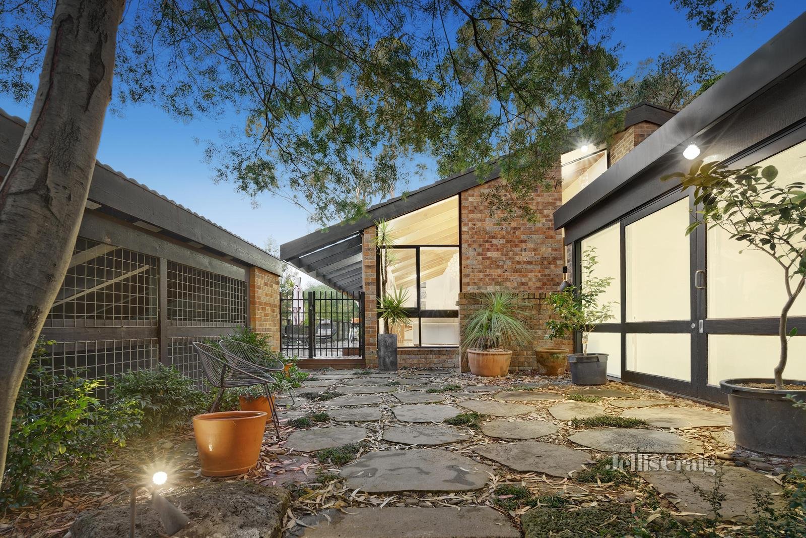 11 Jelbart Court, Eltham image 15