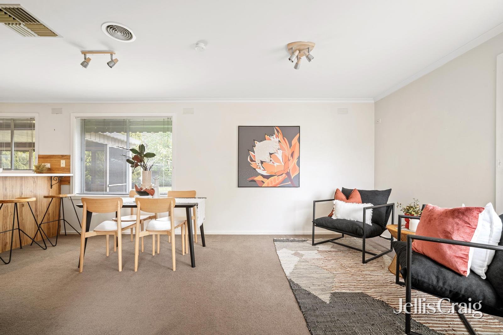 11 Jells Road, Cheltenham image 6