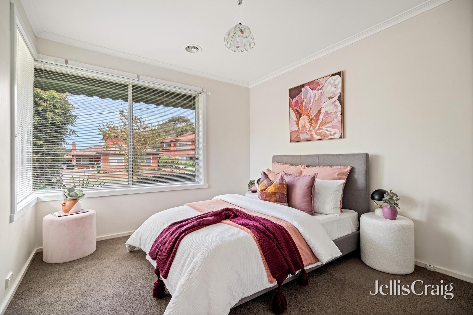 11 Jells Road, Cheltenham image 10