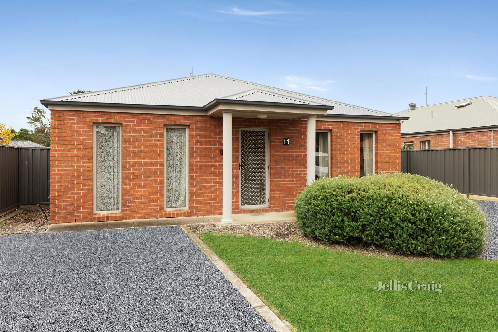11 Jemacra Place, Mount Clear image 17