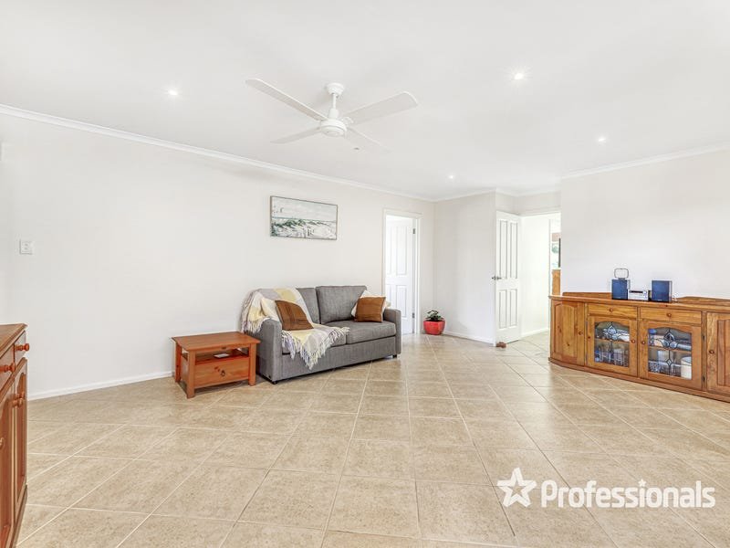 11 Jennings Road, Bayswater North image 7