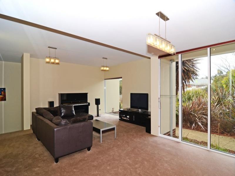 11 Jewel Court, Nerrina image 5