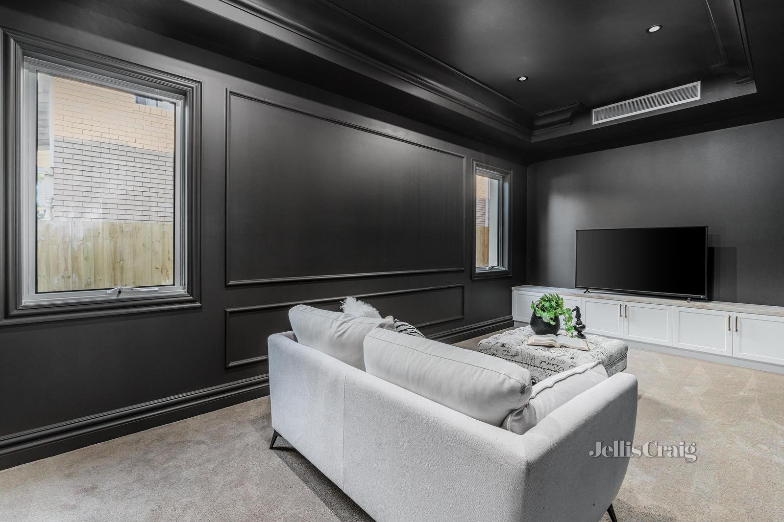 11 Jordan Grove, Glen Waverley image 7