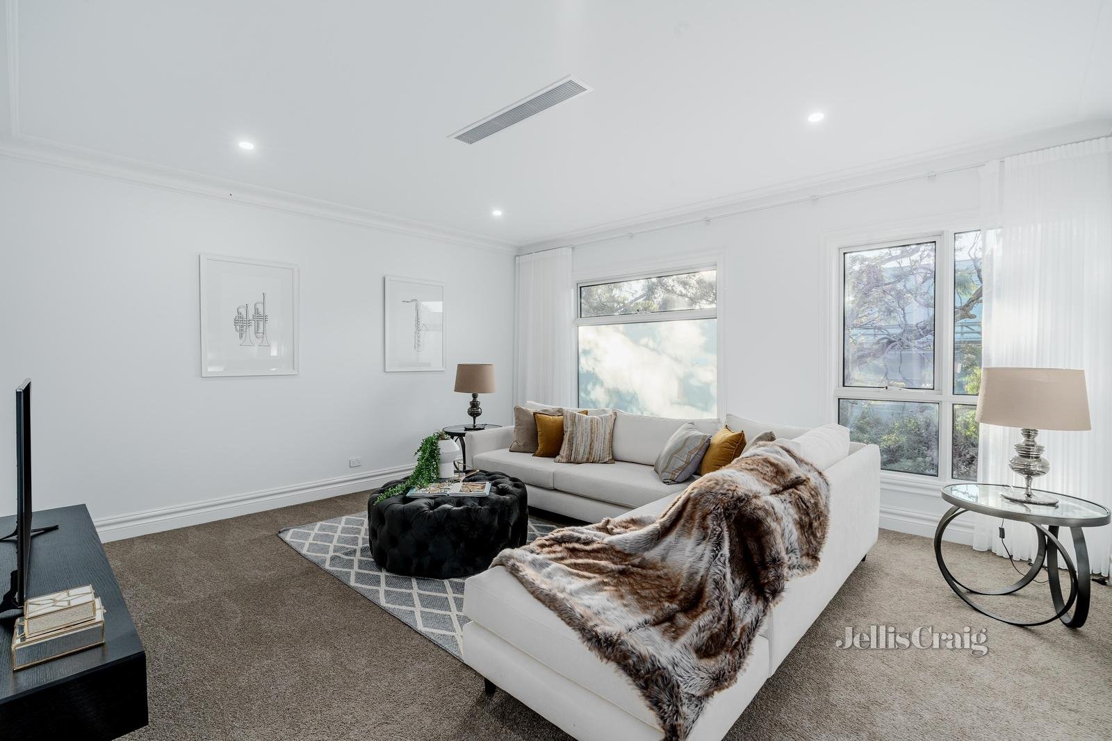 11 Jordan Grove, Glen Waverley image 12