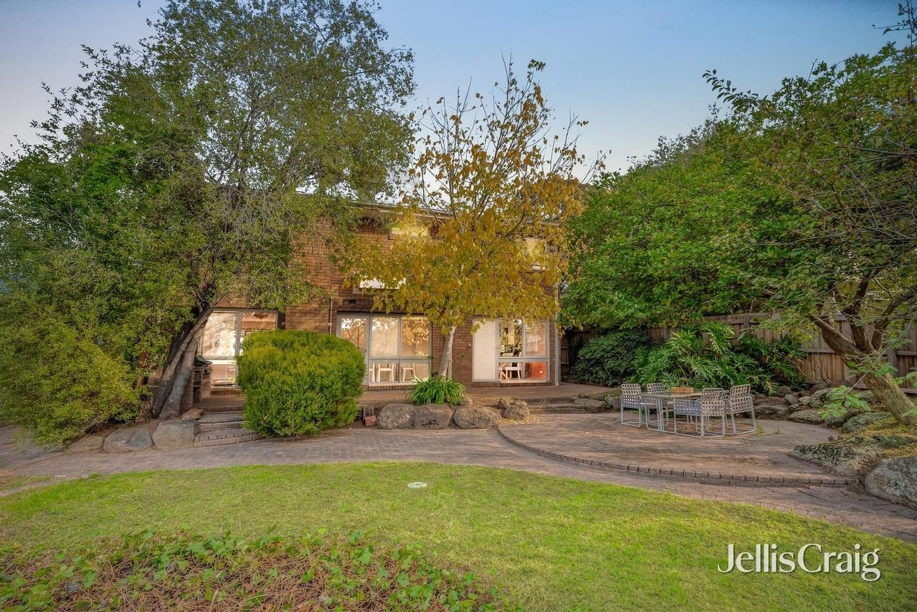 11 Kalimna Crescent, Doncaster image 10