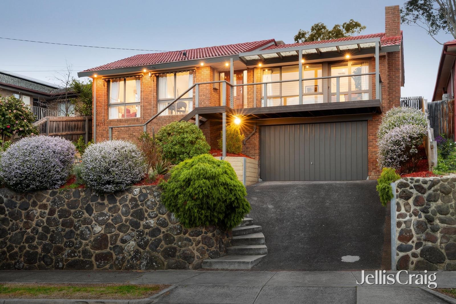 11 Kardinia Drive, Yallambie image 23