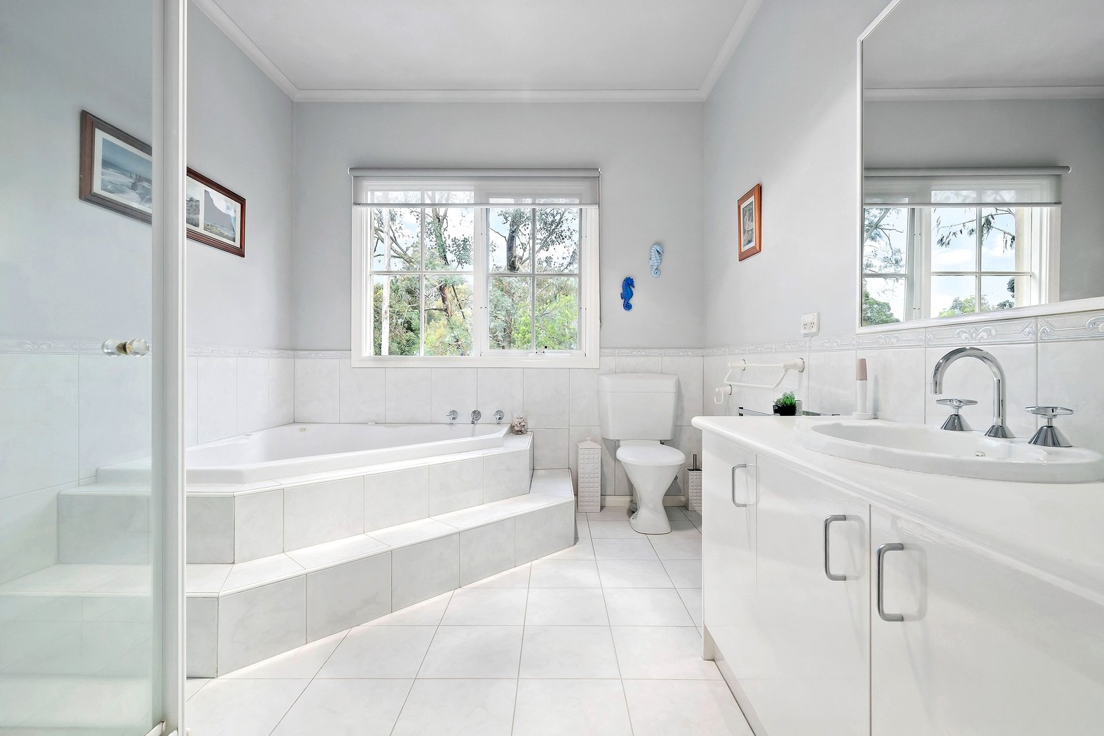 Property Gallery Thumbnail 8