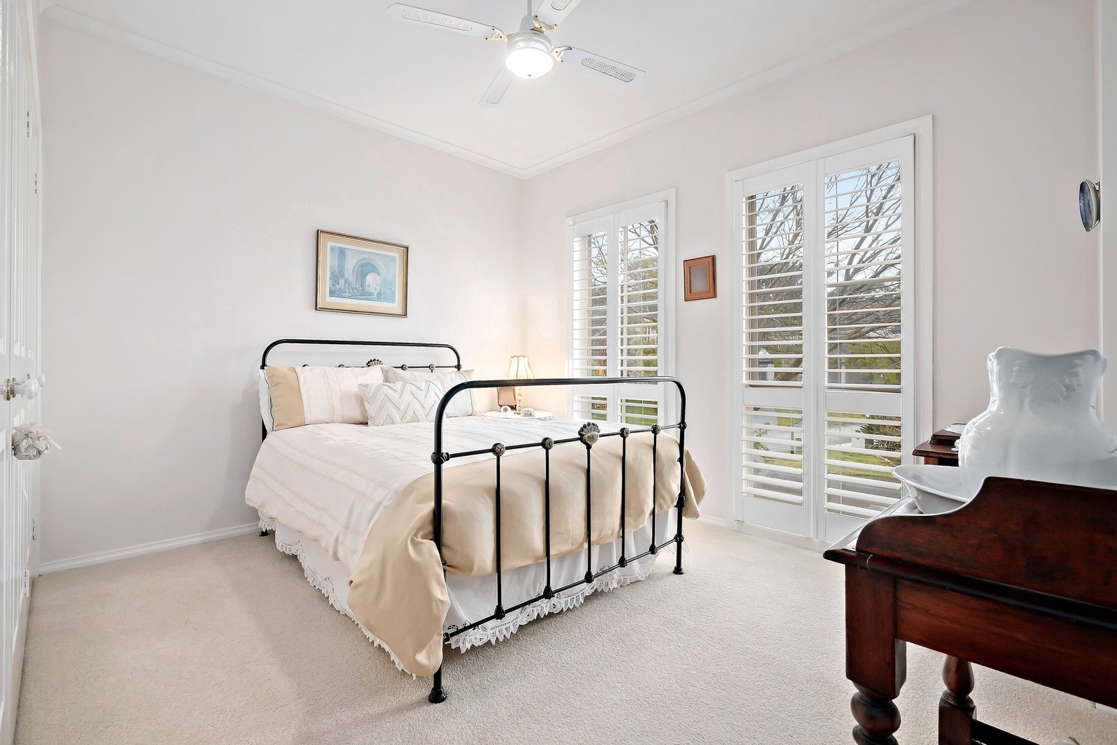 Property Gallery Thumbnail 9